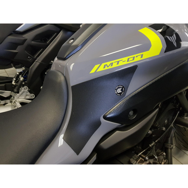 Eazi-Grip Eazi-Grip Yamaha MT-07 2014-2017 Black Tank Grips - PRO